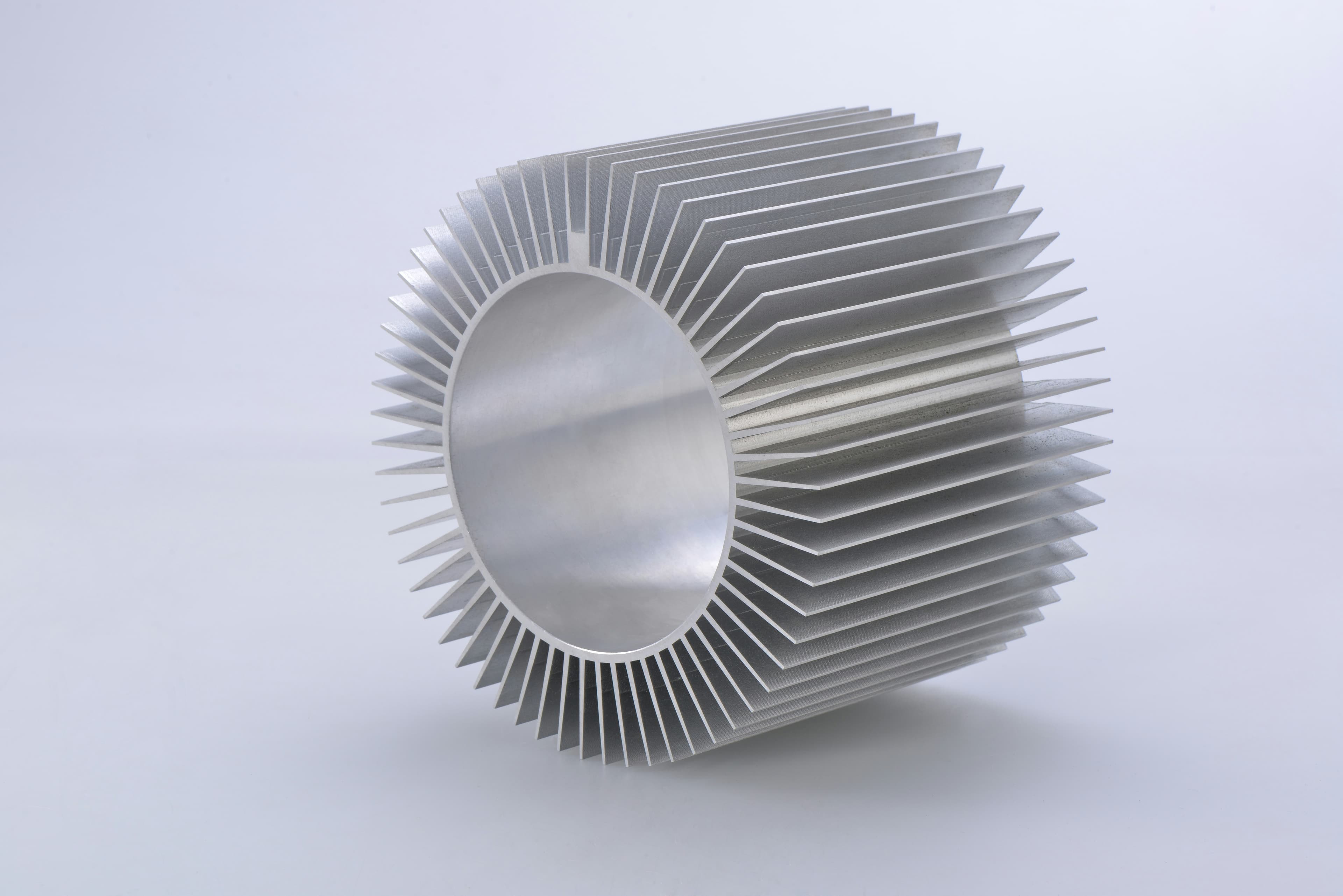 Aluminium extrusion section